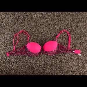 Victoria’s Secret Pink Multi way push up bra